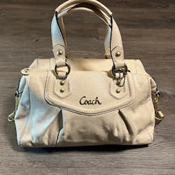 Main Character Medium Coach Tote