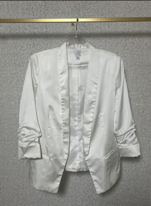 “The Everyday Elevation Blazer”