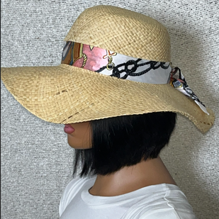 A Lil Bougie Straw Hat
